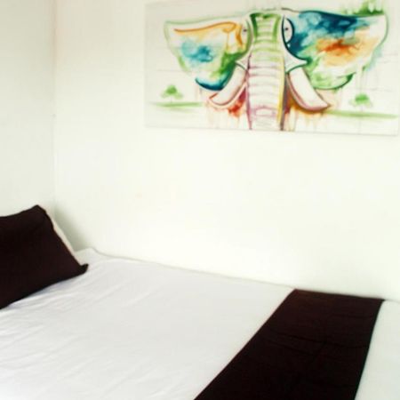 Hotel & Hostal Casa De Luz Cancun Dış mekan fotoğraf